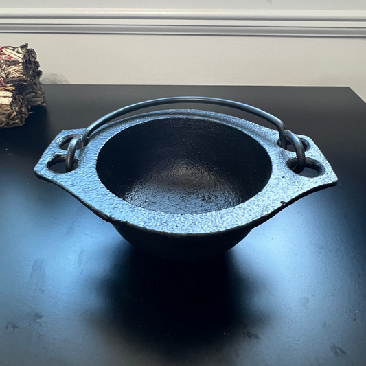 Cast Iron Cauldron w/handle (5" Diameter Handle to Handle, 3" Inside Diameter)